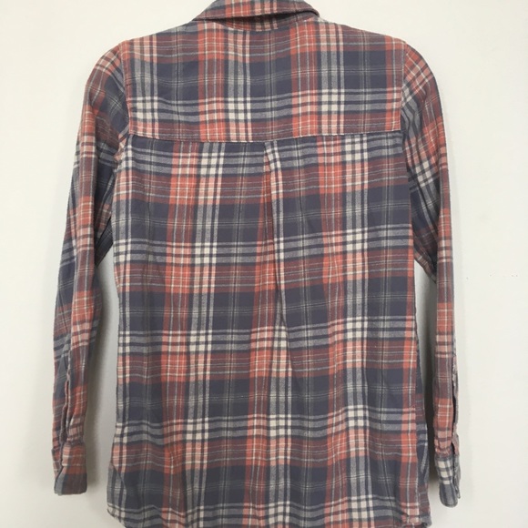 Women’s Oversized Flannel - Picture 2 of 3